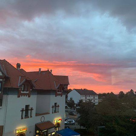 Moderne 4 Zimmer Apartment Mit Bergblick Stadtzentrum Contactless Check-In Gehrden  Eksteriør billede