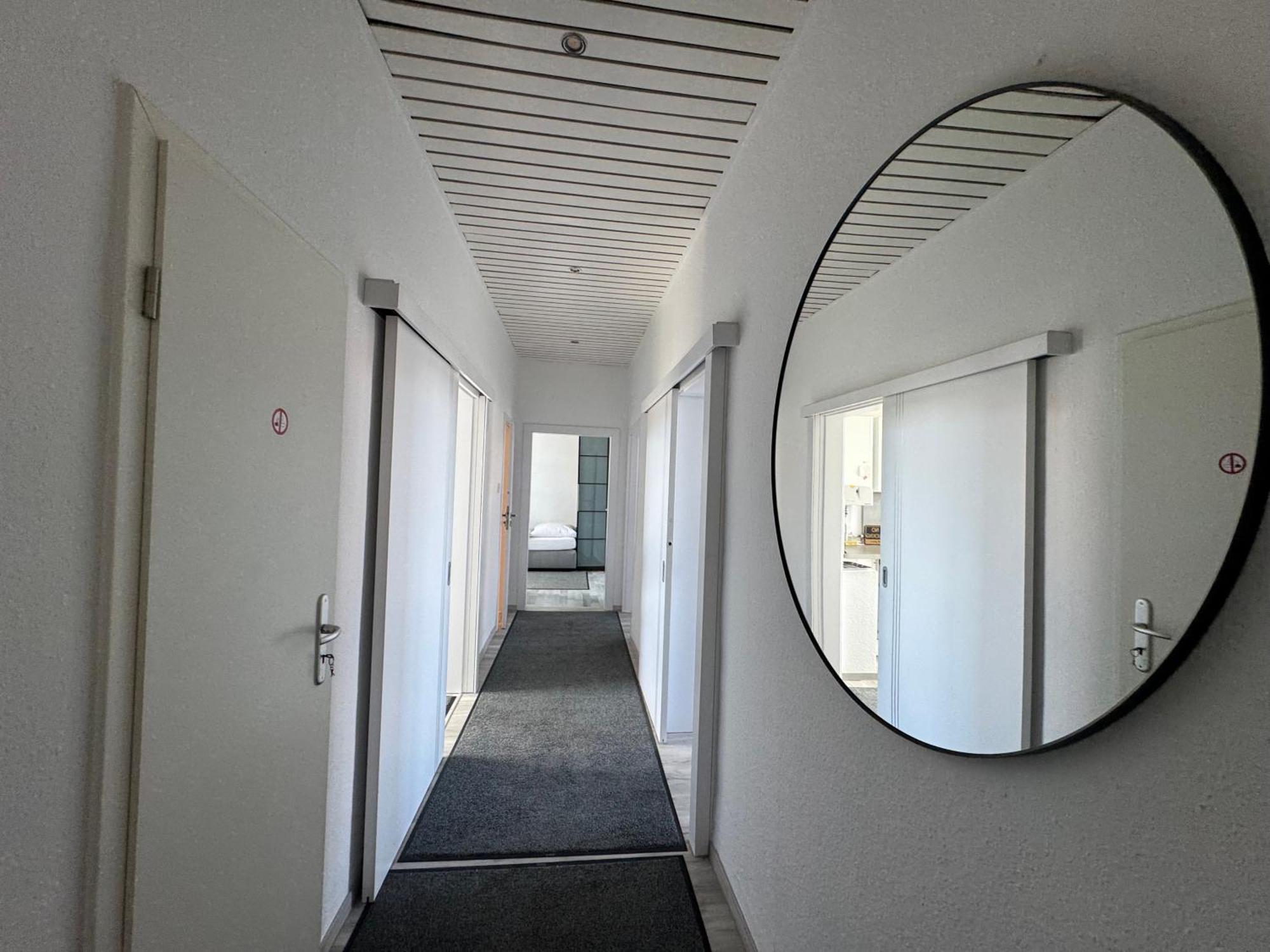 Moderne 4 Zimmer Apartment Mit Bergblick Stadtzentrum Contactless Check-In Gehrden  Eksteriør billede