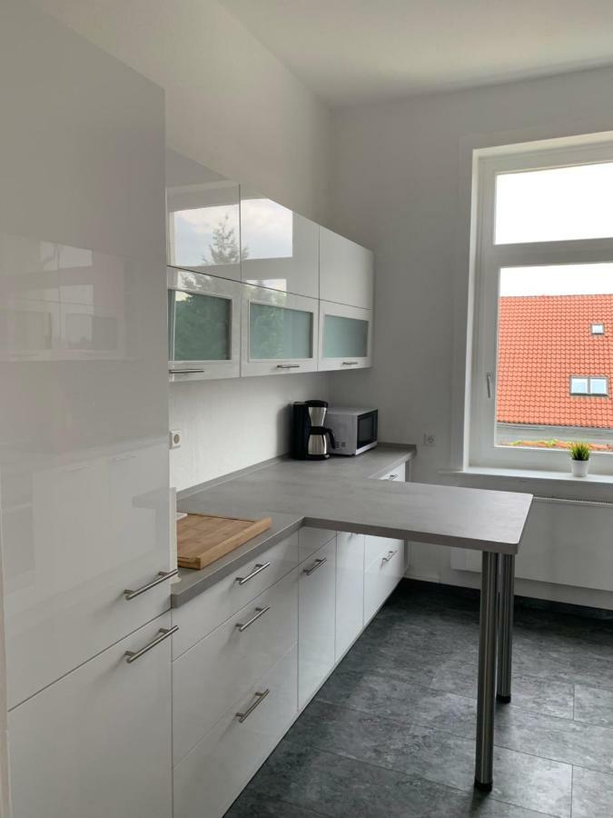 Moderne 4 Zimmer Apartment Mit Bergblick Stadtzentrum Contactless Check-In Gehrden  Eksteriør billede